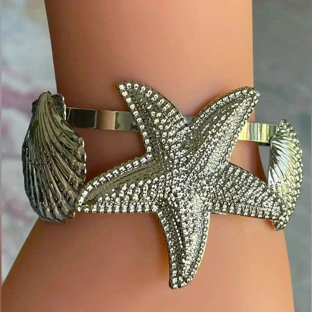 Beach Seashell Starfish Tropical Ocean Silver Tone Cuff Bracelet Bangle NEW